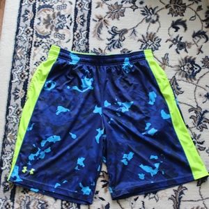 under armour hiit camo shorts